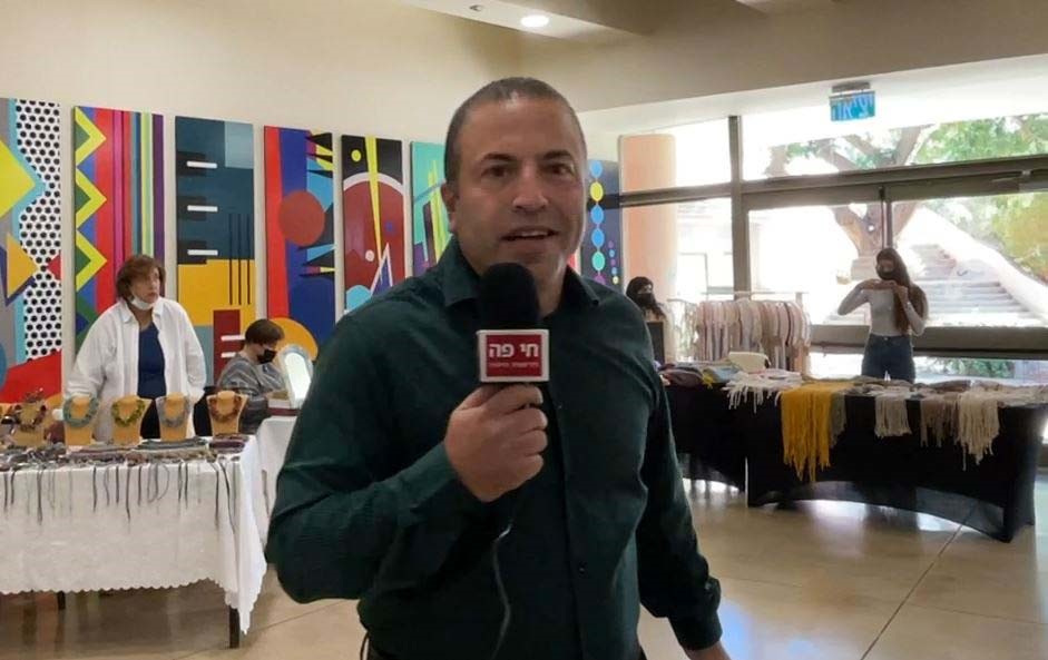 '